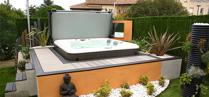 sundance-hot-tub-backyard-life-planning-your-spa-installation